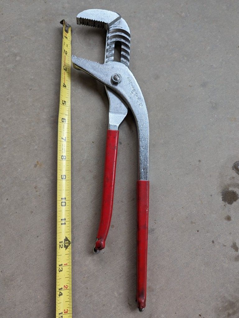 Snap On Blue Point Pipe Wrench