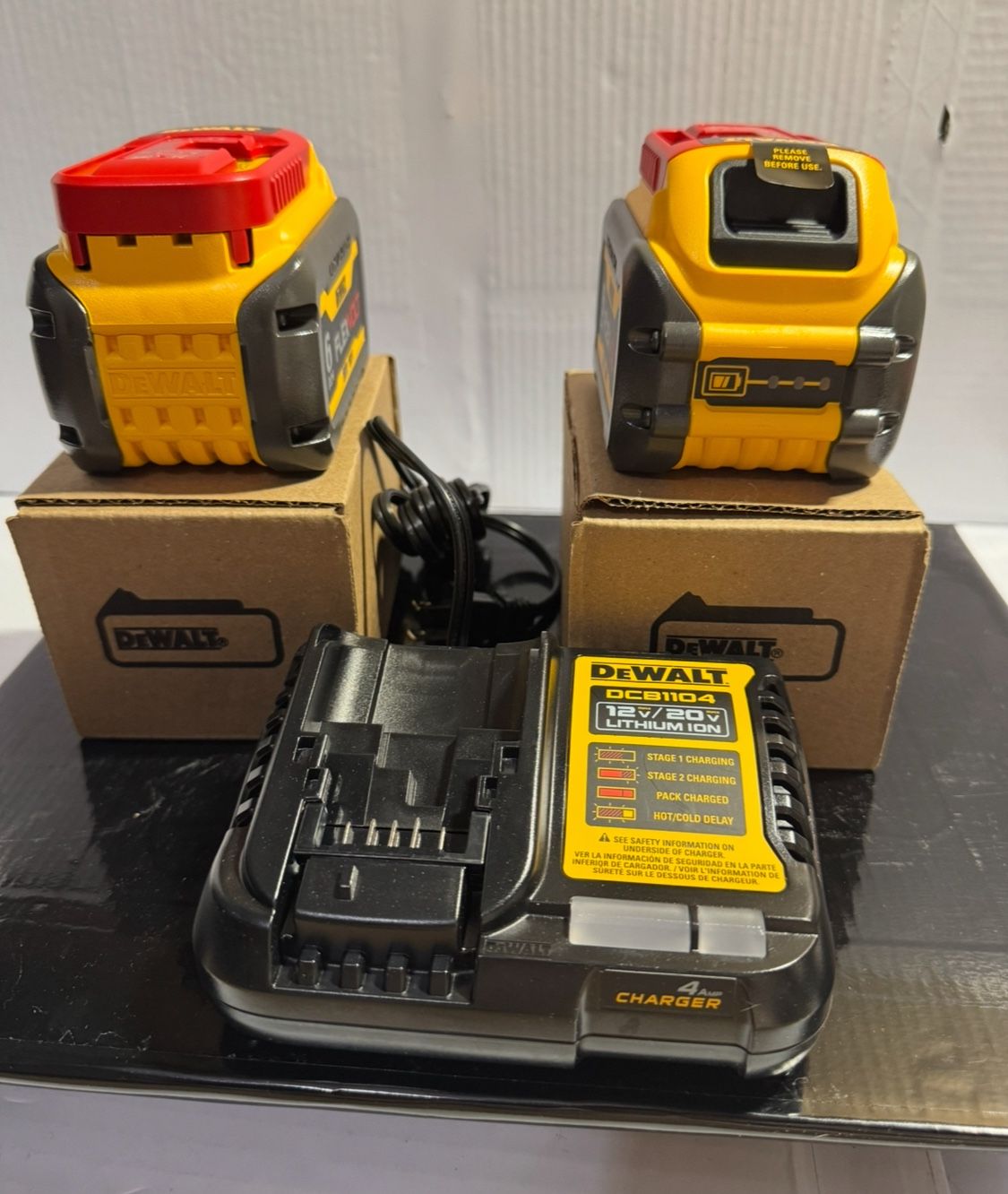 DeWalt FLEXVOLT 20V/60V MAX Lithium-Ion 6.0Ah Battery (2 Pack)and Charger