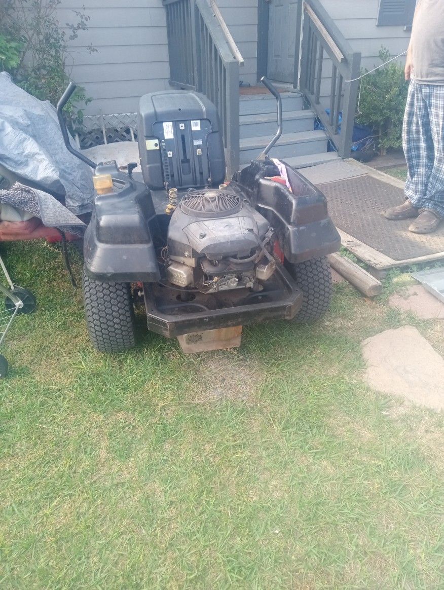 Craftsman's Ztl 7000 Zero Turn Lawn Mower
