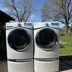Whirlpool washer and electric dryer