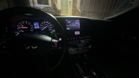 2013 Infiniti M37