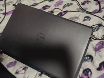 Dell Inspiron 15 computer