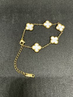 White Clover Bracelet 18k GP 7+2"