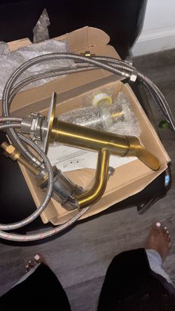 gold faucet