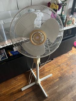 Ventilador de pie