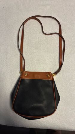 Vintage leather Bottega veneta “Marco polo” bucket style shoulder bag