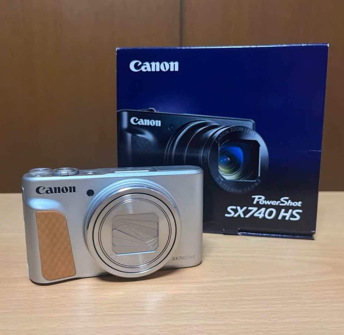 Canon PowerShot SX740 HS Silver Camera