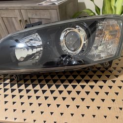 G8 GT Oem Headlights 