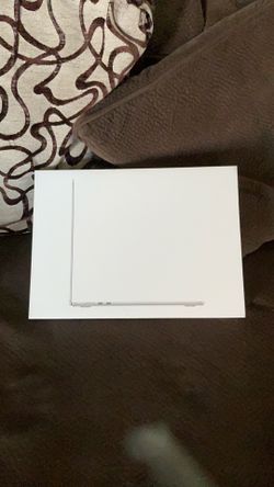 MacBook Air 15-inch M4 chip 16GB Memory - 256GB SSD - Silver