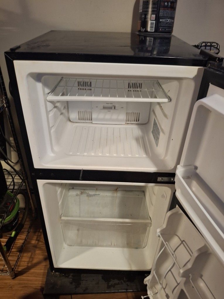 Small Refrigerator Freezer Combo