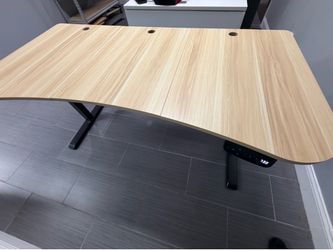 Adjustable Standing/ Sitting Desk x6