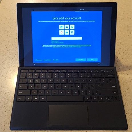 Microsoft Surface Pro (5th Gen) - Core i7, 256GB SSD, 8GB RAM - Great Condition