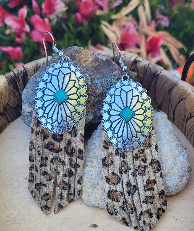 Western Silver Tone Leopard Print Concho Earrings