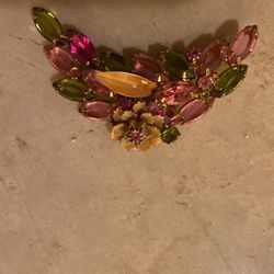 Rare Vintage Alice Caviness Brooch