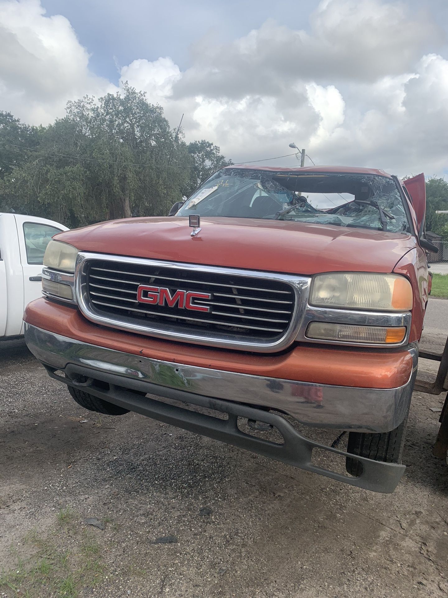 2001 GMC Sierra part out