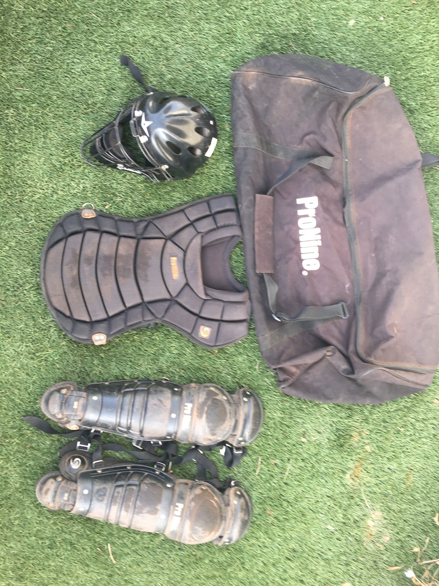 Youth Champro Catchers Gear for Sale in Buena Park, CA - OfferUp