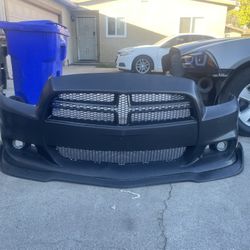 2014 Dodge Charger Srt8 Front Bumper - READ DESCRIPTION 