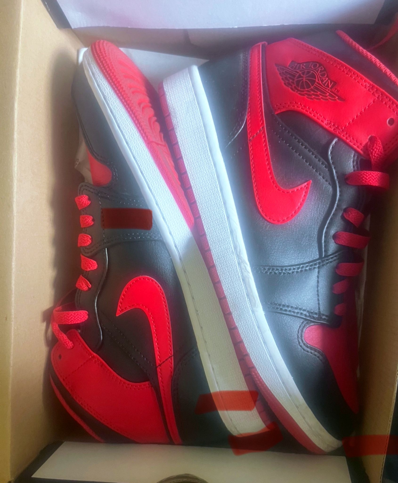 Jordan 1 Mid Bred Red Black – Size 9.5