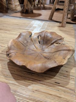 Large Lily pad wooden plate