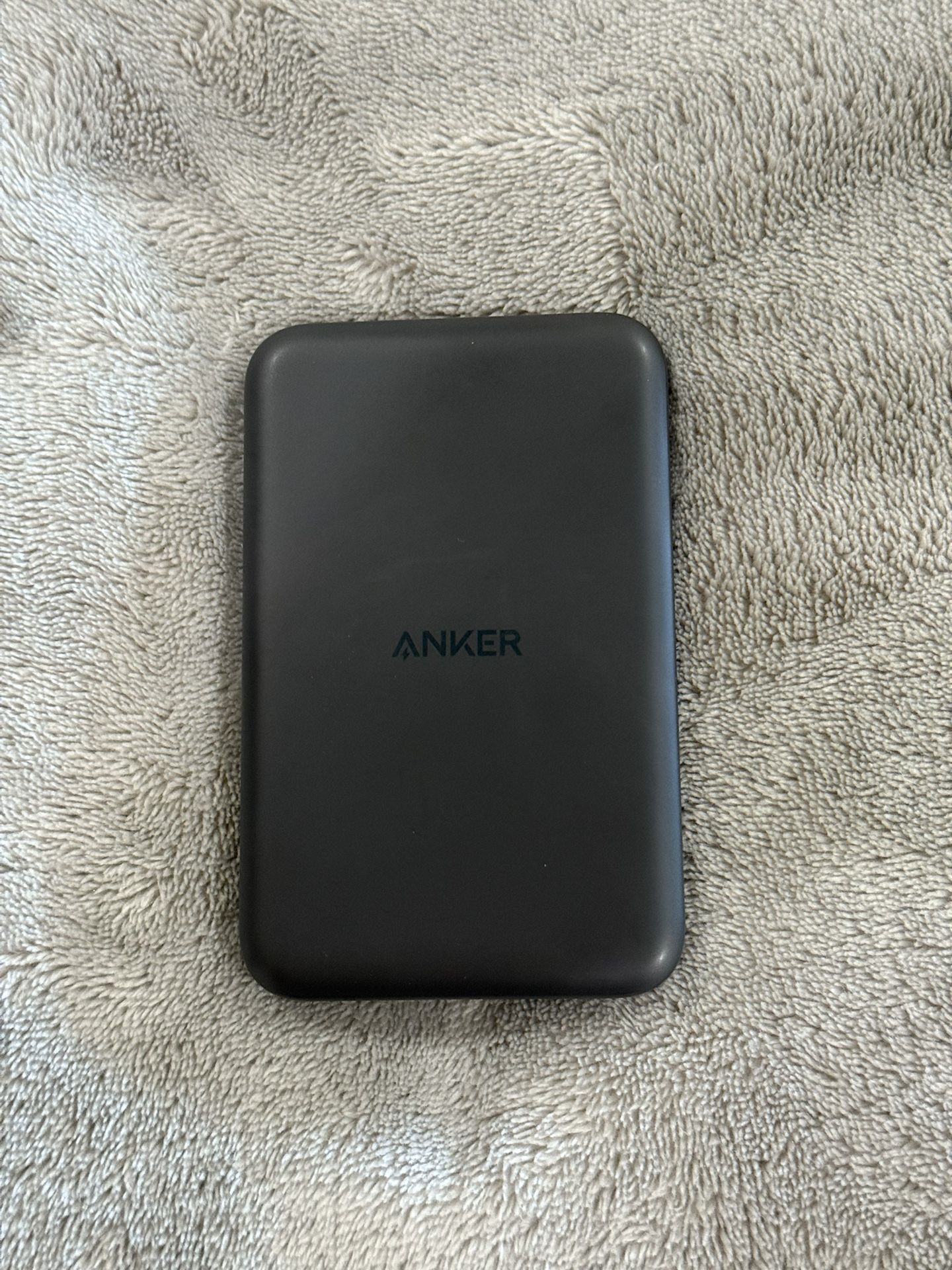 Anker MagSafe Battery