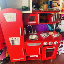 KitchenKraft play Kitchen