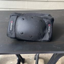 Razor Knee Pads