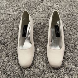 Stuart Weisman Heels - Size 7- Worn Once- Stable