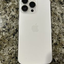 iPhone 14 Pro Max One TBUnlocked With Case And Charger And Case