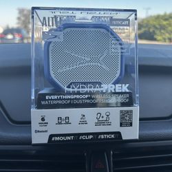 Altec Lansing - Bluetooth HydraTrek 2.0 EverythingProof Portable Speaker 