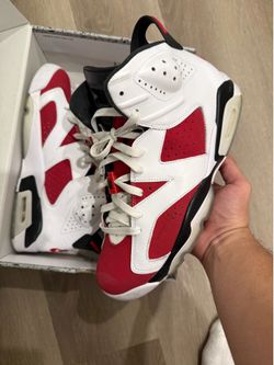 Retro 6 carmine 10.5