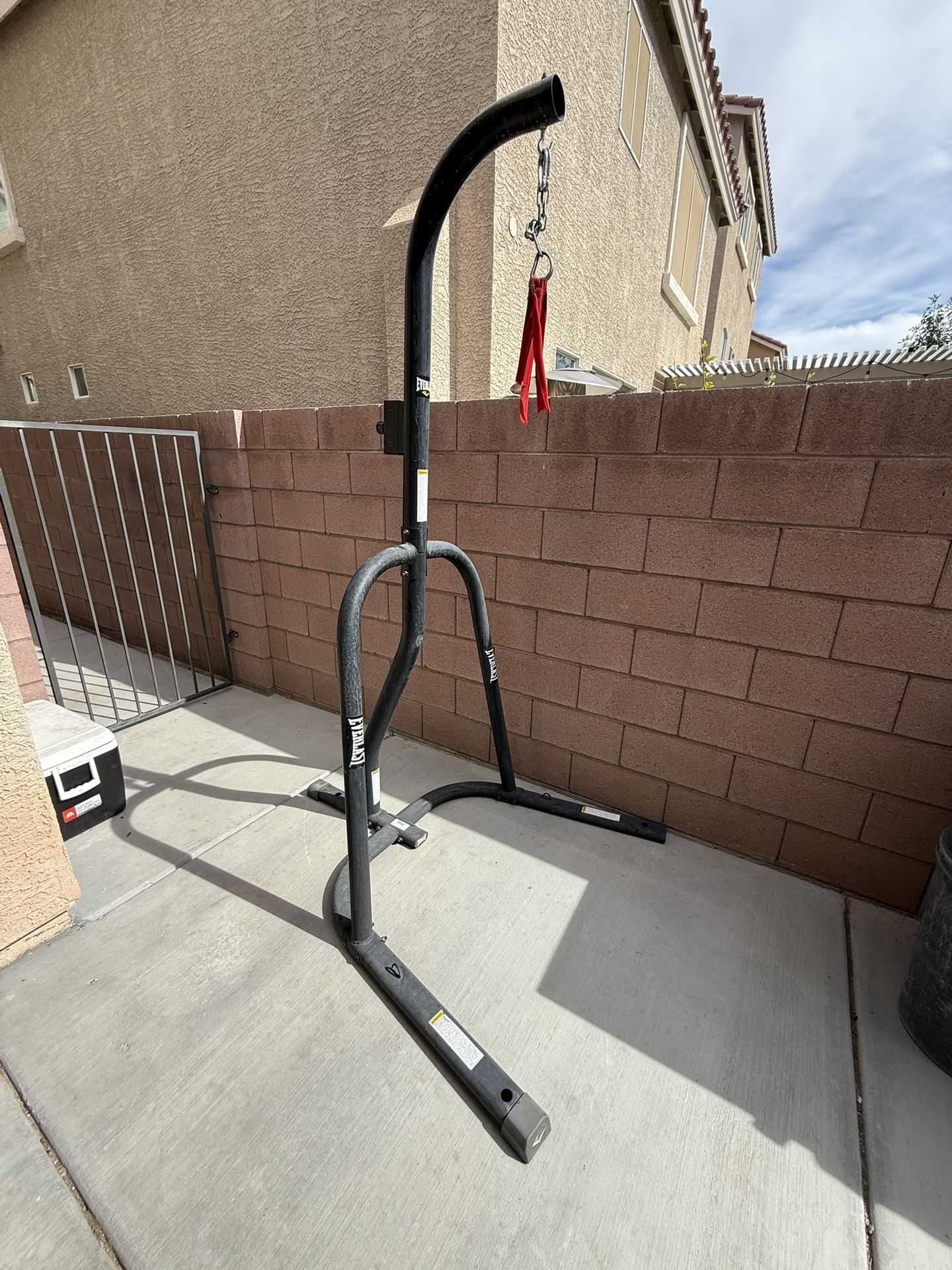 Everlast Punching Bag Stand