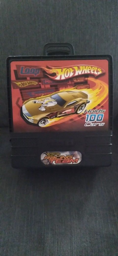 Hot Wheels 100 Car Case