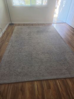 Free rug. 8×6