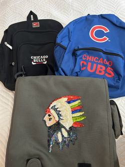 Chicago Sports Team Lot of Bags/ Backpacks. Bulls, Cubs & Blackhawks