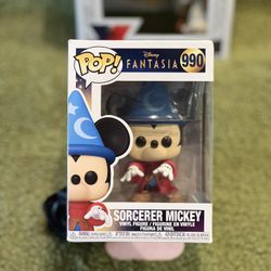 Sorcerer Mickey Fantasia #990 Funko Pop