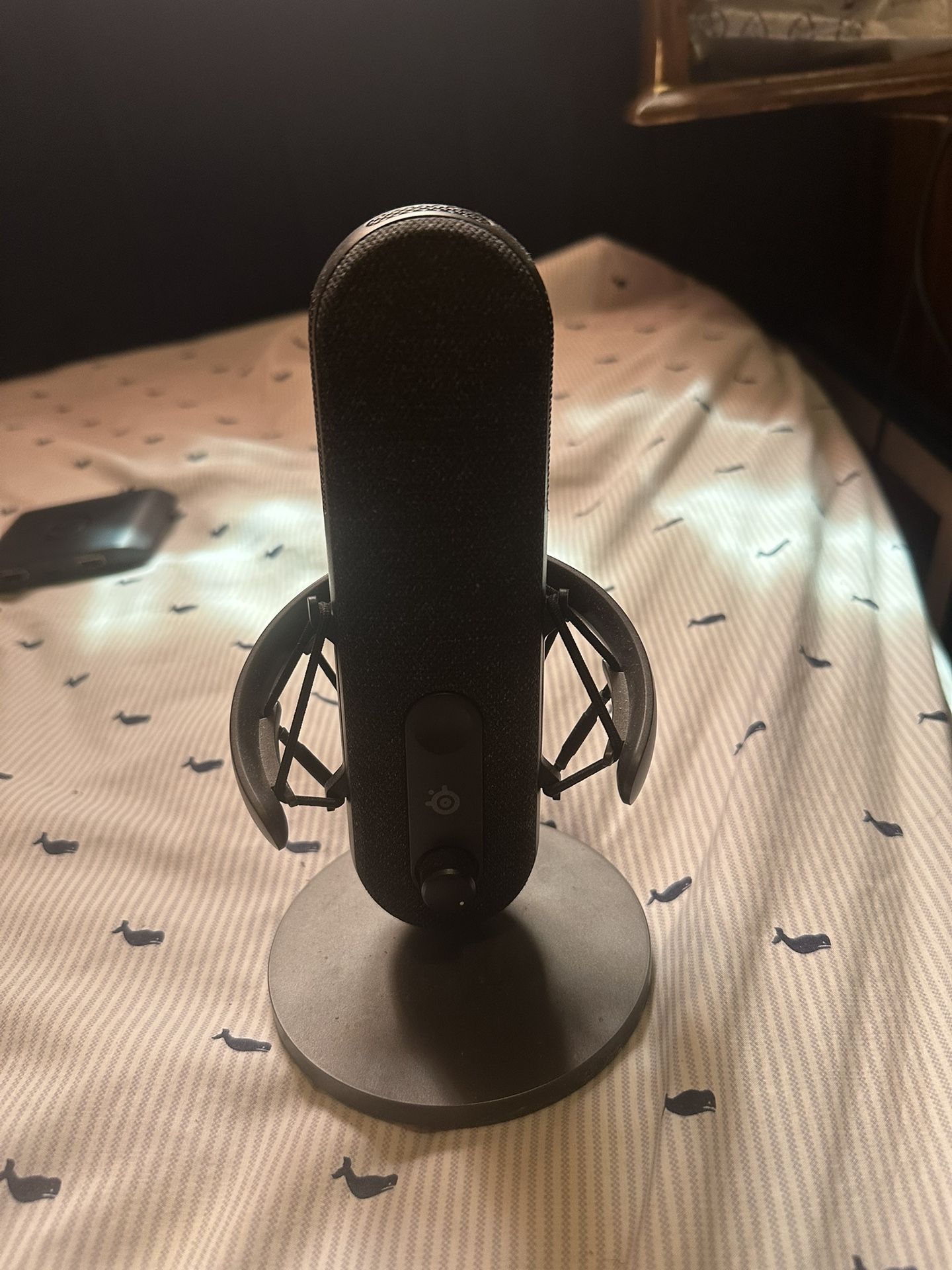 SteelSeries- Alias USB Microphone 