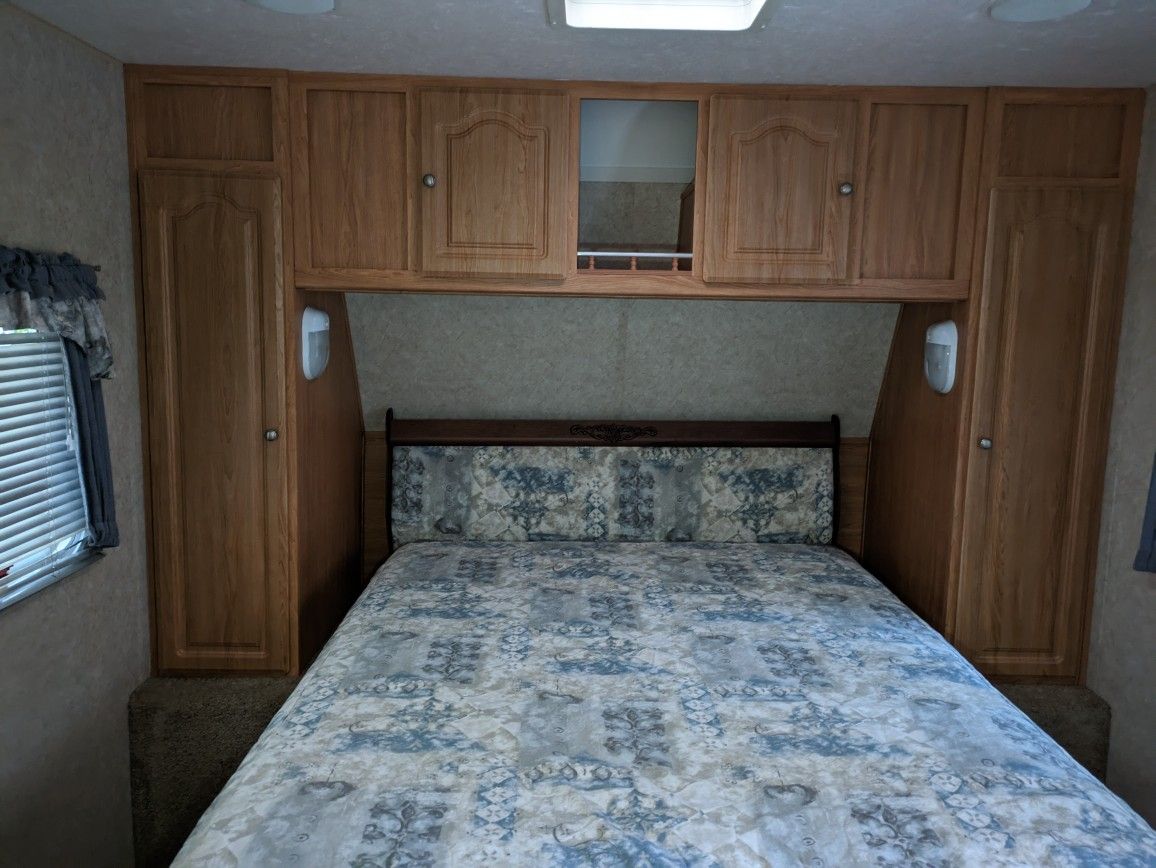 2006 Forest River Grand surveyor