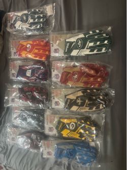 NFL team logo gloves