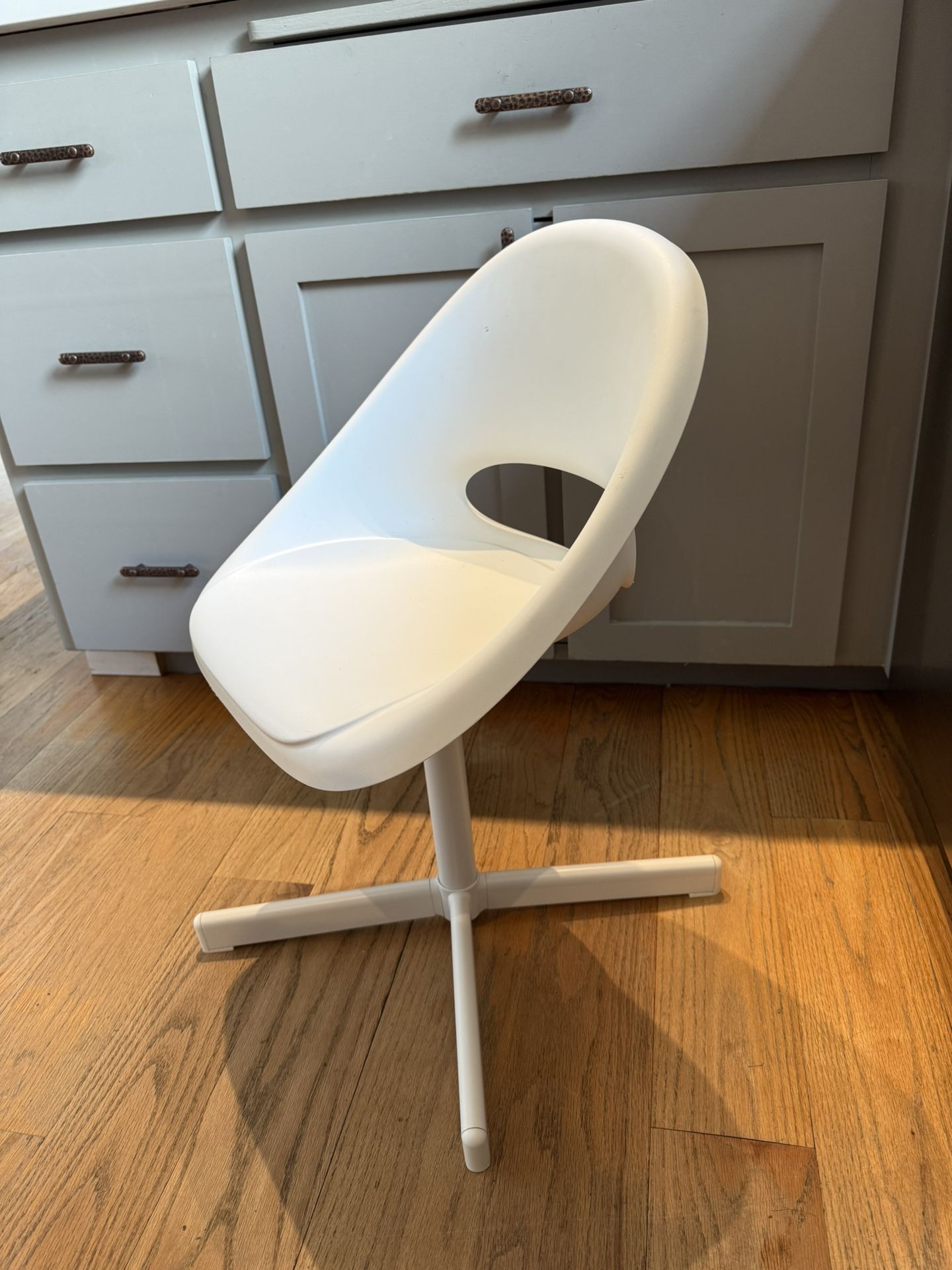 Child Desk Chair 