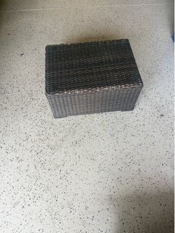 Wicker ottoman's