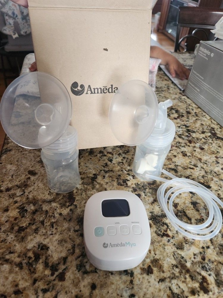 AmedaMya Breast Pump 