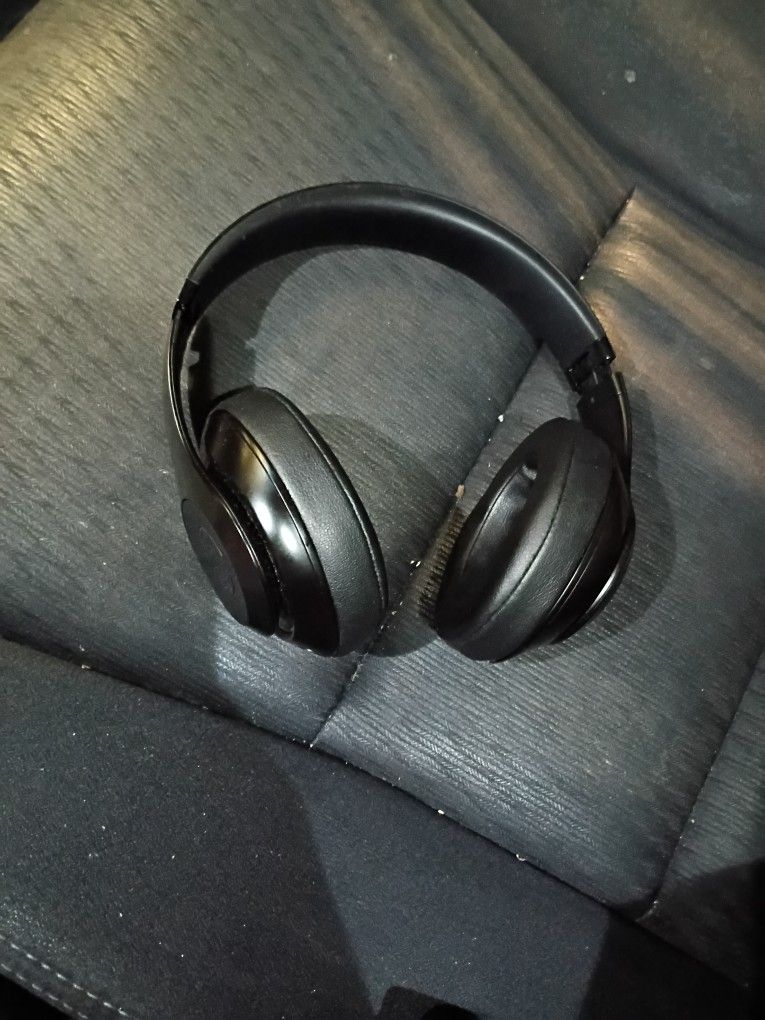 Beats Studio 3