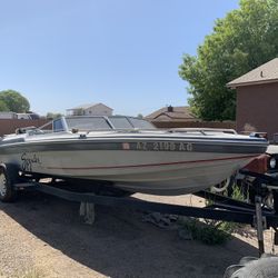 1989 Seaswirl Spyder Sport 4.3L V6 engine. includes trailer.