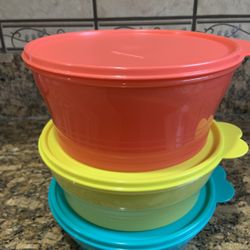 Tupperware 
