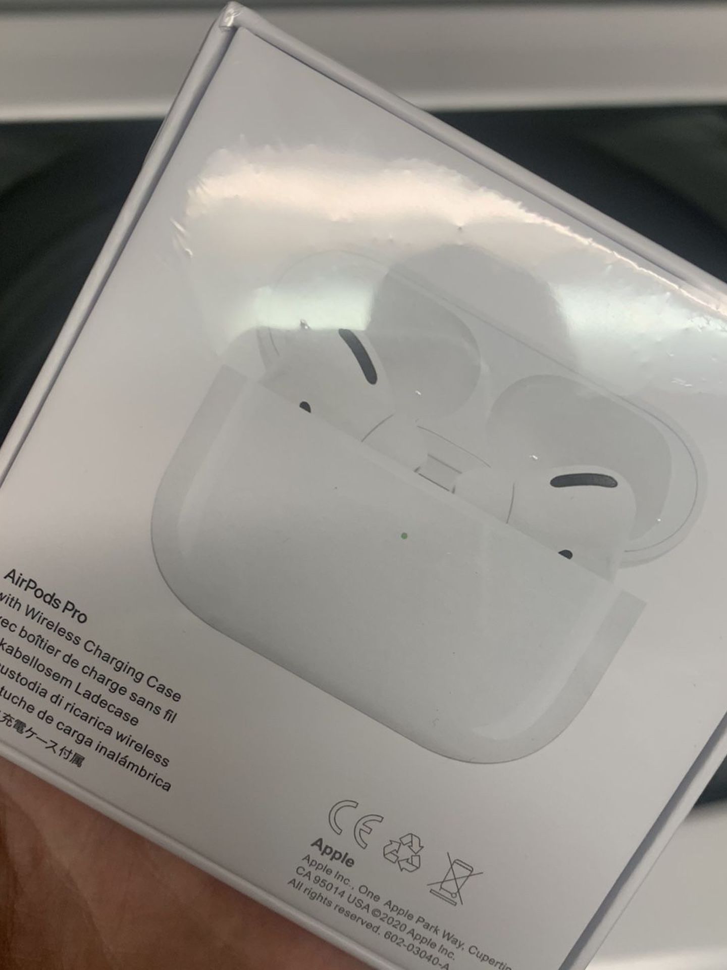 Apple AirPods Pro (Sealed)