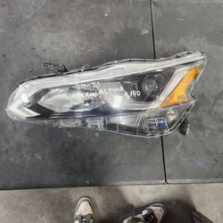 Nissan Altima Headlight Left Driver Side 2019 2020 2021 Part $140