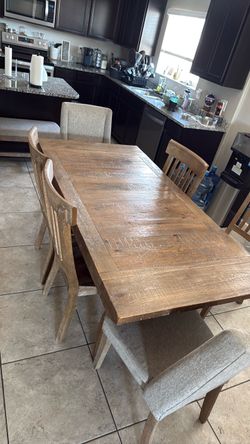 Kitchen Table 6chair and bench