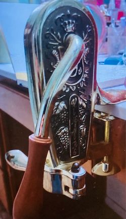 Vintage Vinaire Brass Wine Opener