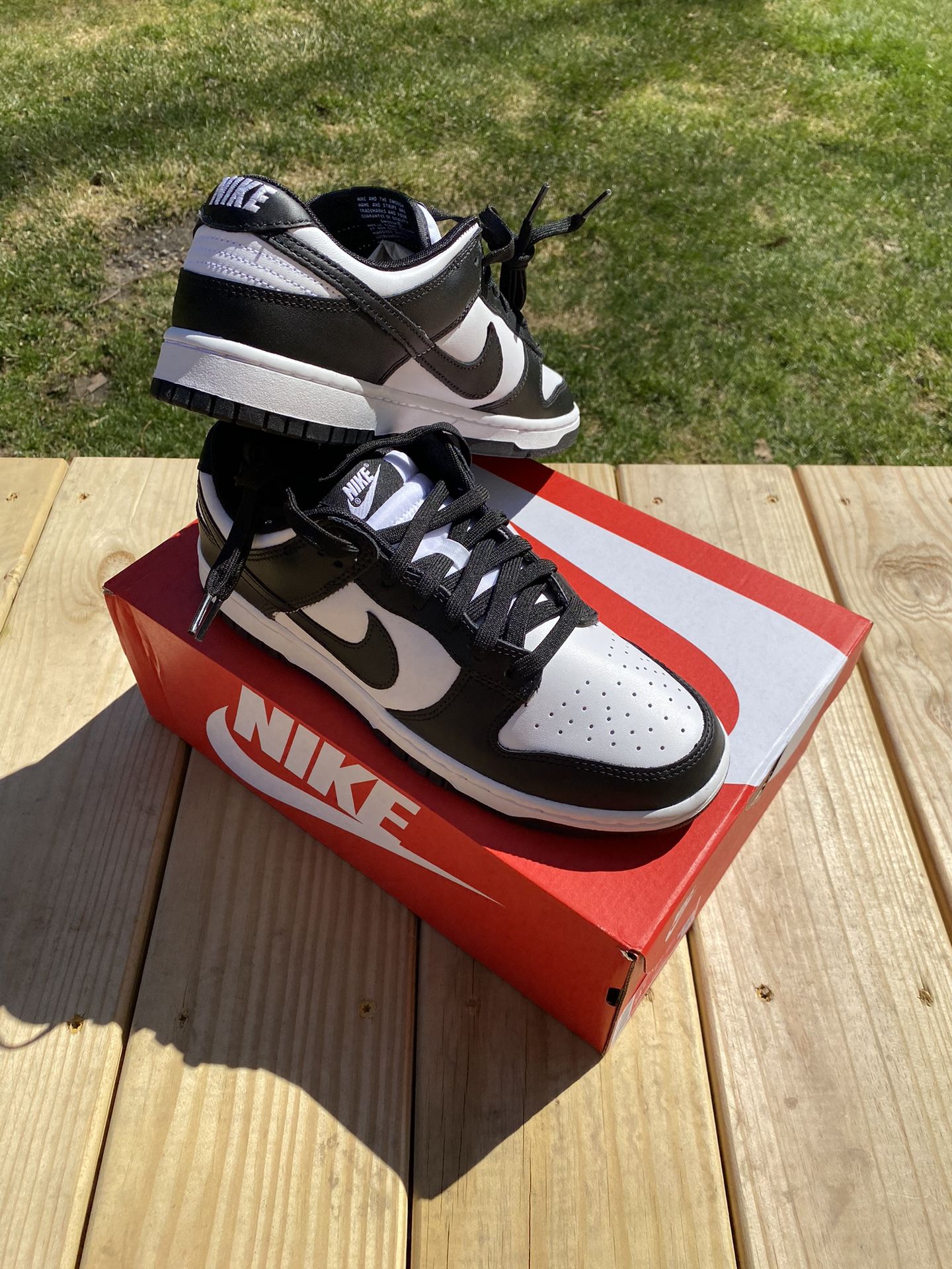 Nike Dunk Low “Panda” Size 9.5 Men’s. Brand New (DD1391-100)
