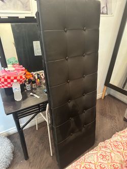Queen frame and headboard